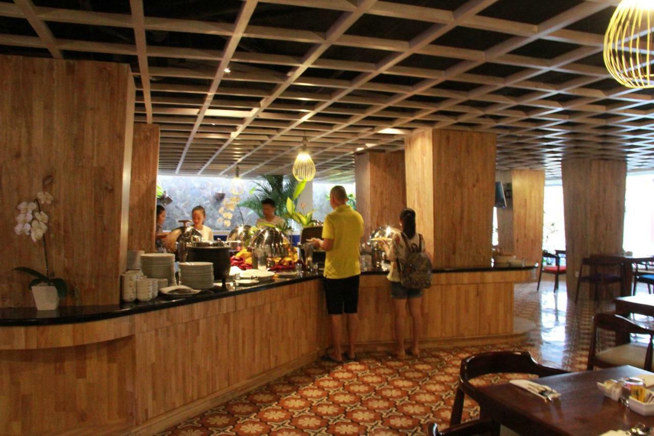 Signature Seminyak Hotel Exterior foto